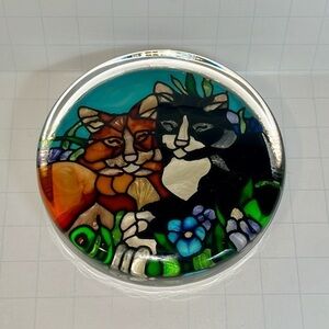 Joan Baker Designs - Tiffany Cats - Glass Paperweight - Handpainted desk decor